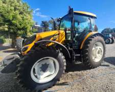 Tractor Valtra A134 (135hp)