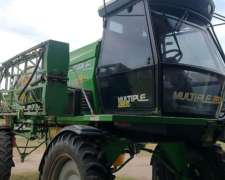Pulverizador Metalfor Multiple 2.800, año 2006, 6.700 HS,