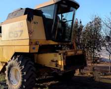 Cosechadora New Holland TC 57. Plataforma de 19 Pies.