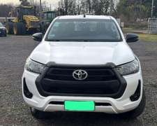 Toyota Hilux 2020 Como Nueva