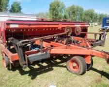 Tanzi 4300 con Alfaferos