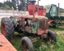 Tractor Deutz A55 con Toma de Fuerza e Hidráulico