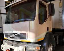 Volvo VM 260 Modelo 2006 CD NO Scania Mercedes Iveco Ford