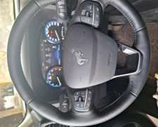 Vendo Ford Bronco en Excelente Estado