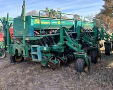 Sembradora Pierobon 12 Surcos a 52cm