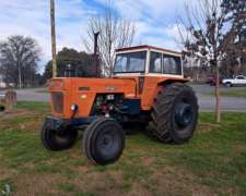 Tractor Fiat 800 E, Motor Perkins