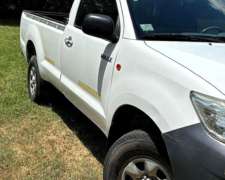 Toyota Hilux Cabina Simple 4X4
