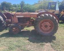 Tractor MC Cormick: Motor Mercedes Benz, en Marcha Completo