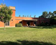 Vendo Chacra de 4 Has en Chivilcoy.