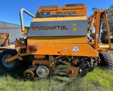 Sembradora Agrometal TX Mega 19/35