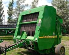 Rotoenfardadora John Deere 567
