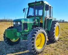 Tractor John Deere 5705 con Climatizador