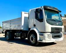 Camion Volvo VM270 C/ Volcadora Bivuelco año 2016 Unica Mano