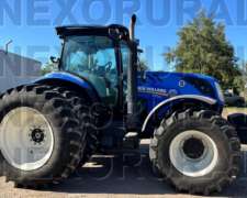 New Holland T7-215, año 2022. 4519 HS.