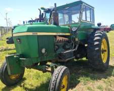 Tractor John Deere 3530 (año 1978)