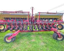 Sembradora Gherardi Neumático G300 de 12 a 52 cm