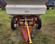 Fertilizadora Yomel RDA 1050 a Bidisco con Sobrebaranda