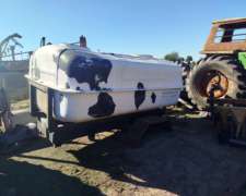 Tanque con Chasis 6000 Litros.