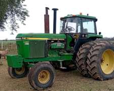 Vendo Tractor John Deere 4455