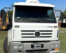 Vw 17-220 año 2011 Tractor con 935.000 km Único Dueño