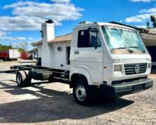 Camión Vw Worker 10.150 2013 Motor Cummins Chasis Largo