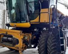 Cosechadora New Holland CR 5080, año 2013