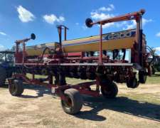 Sembradora Gherardi G300 de 16/42