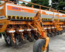 Sembradora Cele Activa III 27 Líneas a 26 cm