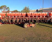 Metar Autotrailer 12/52 con Fert Lateral.