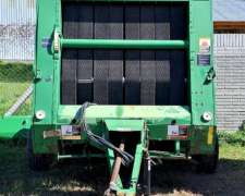 Rotoenfardadora John Deere 567