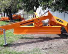 Niveladora Hidráulica de Arrastre 3mt Metalbert