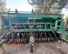 Sembradora Grano Fino Pierobon TD 21-24 Lineas con Alfalfero