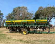 Sembradora Tedeschi 16x52 con Fertilizacion al Costado