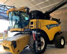 Cosechadora New Holland CR8.90 2017 - 571 HP - Usada