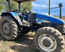 New Holland TL 85 4 WD con 3 Puntos
