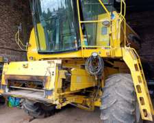 New Holland TC 57. año 2003.