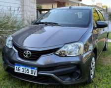 Toyota Etios 1.5 5ptas X 6mt (l18) 2023 Nafta $24.499.000