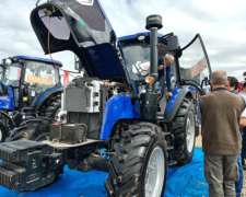 100 HP Cabinado con Aire Lovol, Pozzi Maquinarias S.A.