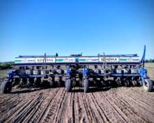 Sembrar MAX de 18 Líneas A52. Tomó Tractor con 3 Puntos