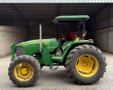 Tractor John Deere 5725