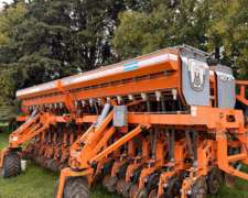 Sembradora Agrometal MSX 33 Lineas a 21 CM.