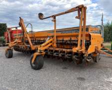 Sembradora Agrometal TX Mega