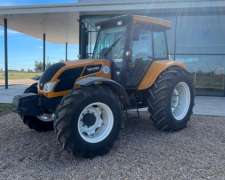Valtra A990 con 600hs de Uso. Impecable