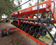 Sembradora Metar Autotrailer 12/52