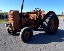 Tractor Fiat R60 con Bomba Hidráulica Grande
