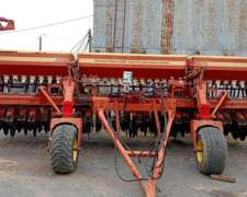 Sembradora Bertini 32000 de Granos Finos