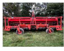 Sembradora Fina Tanzi 6750 Usada