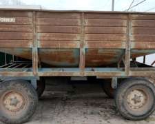 Se Vende Acoplado de Tolva, Marca Rivoira