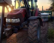 Tractor Case Farmall 100 C/ Pala OM, año 2016