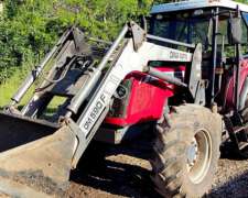 Massey Ferguson 4292 con Pala